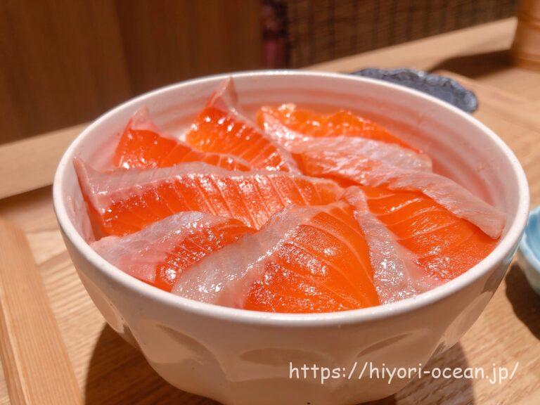 【東京・新橋】立ち食いなのにこのクオリティ!?「みこ食堂」の鮮度抜群の海鮮丼に感動!メニューも紹介